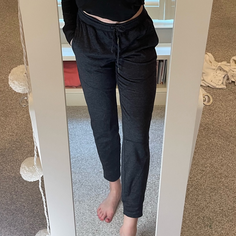 American Eagle Joggers